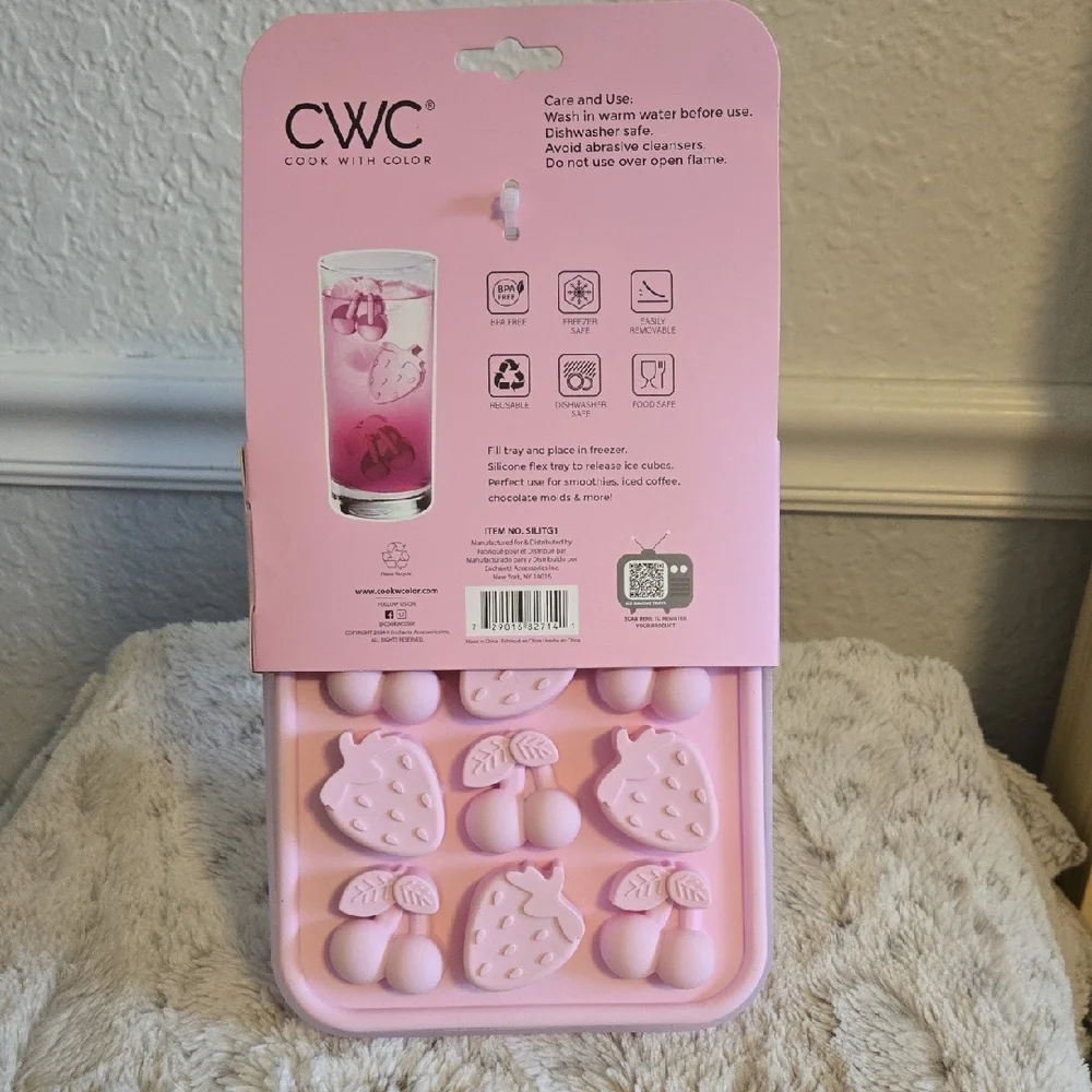 CWC Pink Ice Tray Set - Picture 2 of 3